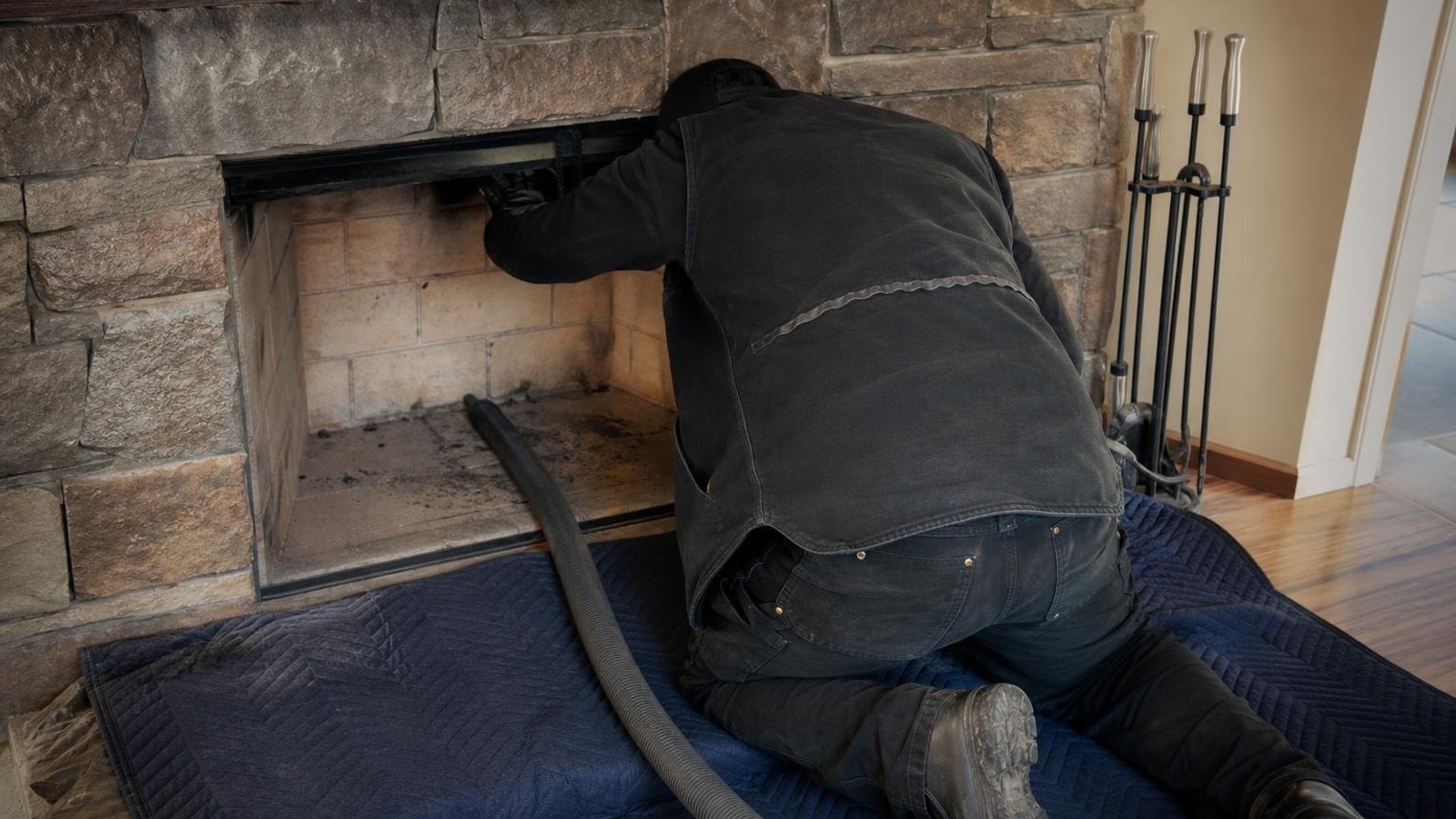Local chimney sweep & inspection for Duncan homes